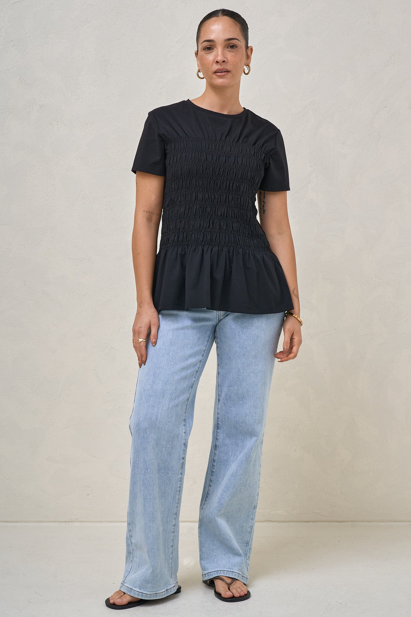 Bring It In Gathered Tee - Black