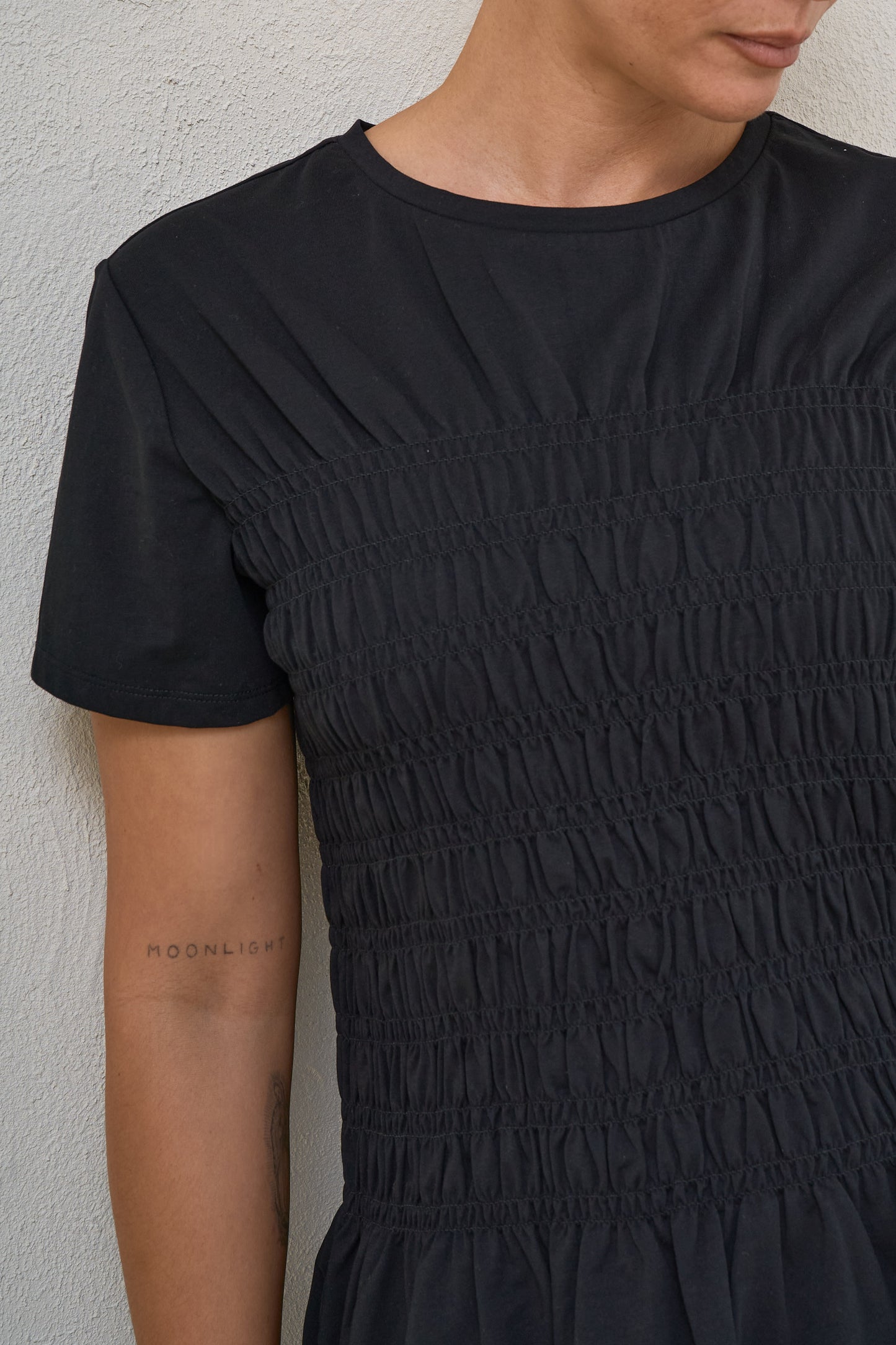 Bring It In Gathered Tee - Black