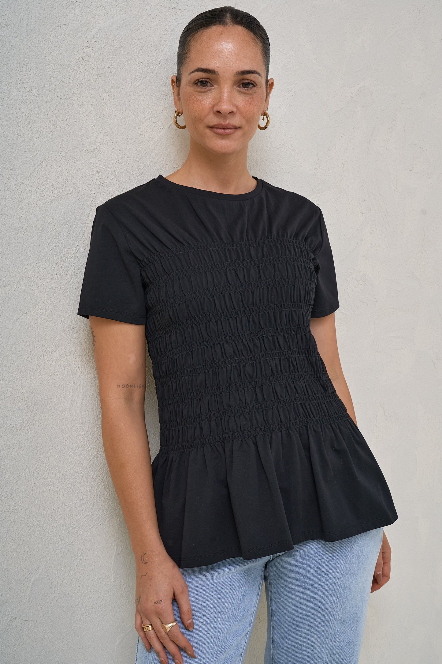 Bring It In Gathered Tee - Black