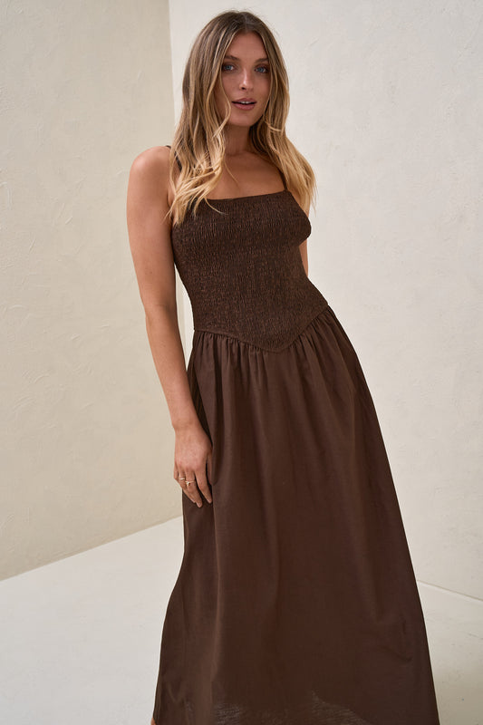 Mystery Solved Midi Dress - Chocolate