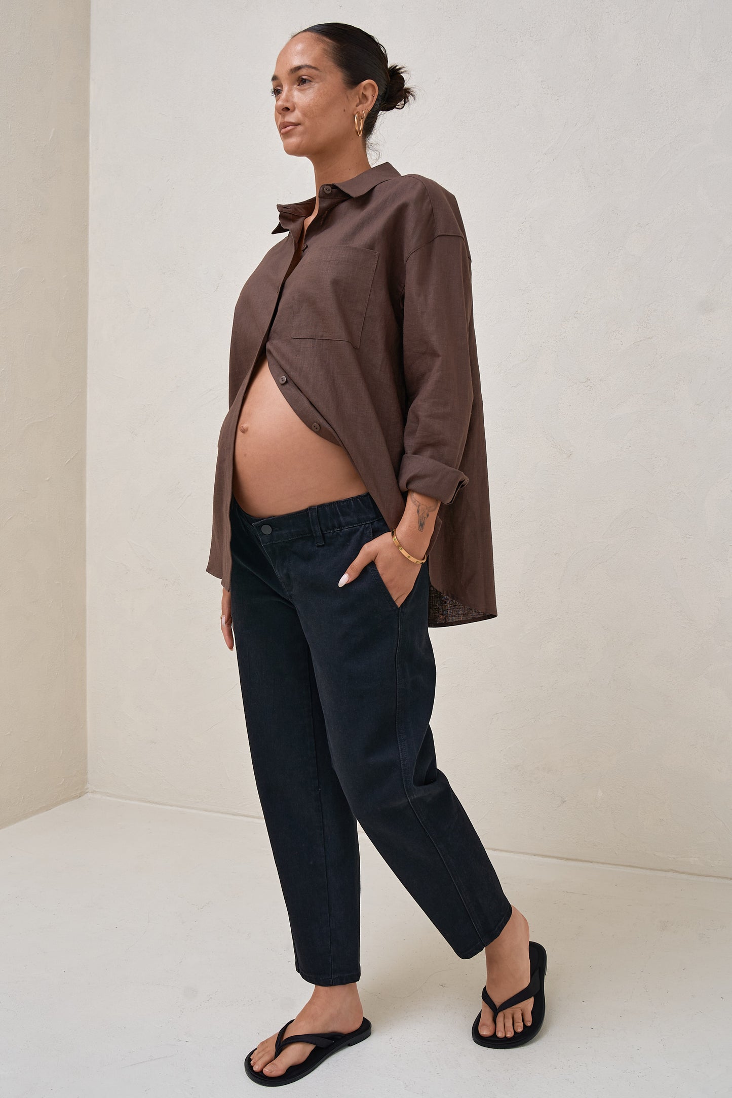 Bend The Rules Barrel Jean - Washed Black