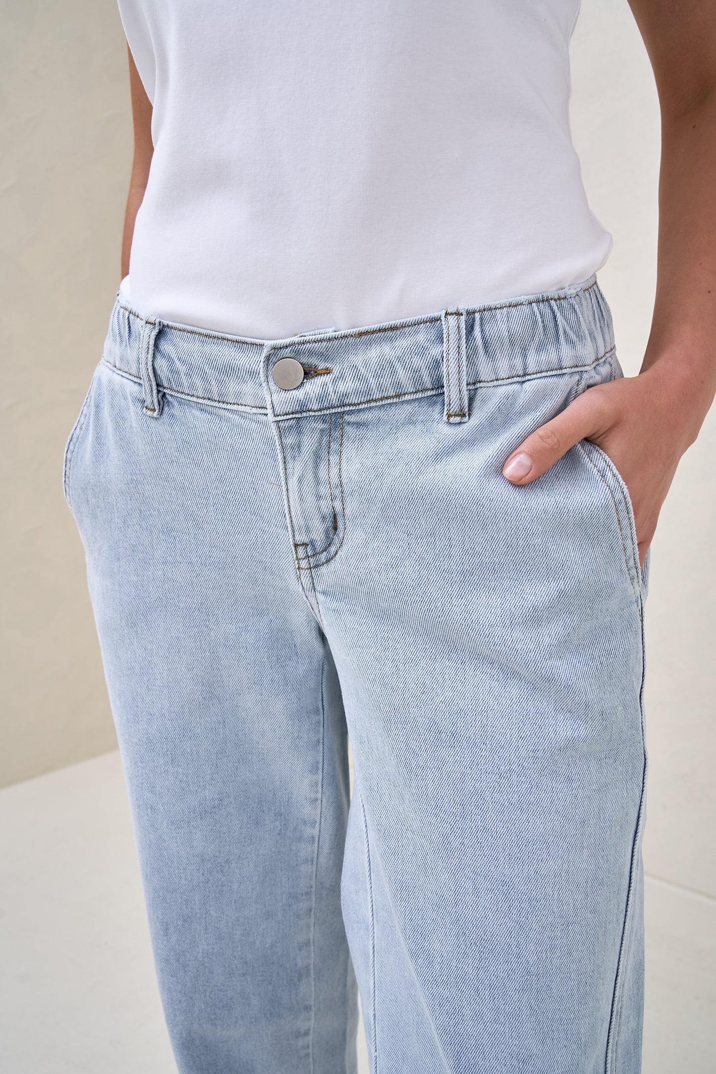 Bend The Rules Barrel Jean - Light Blue