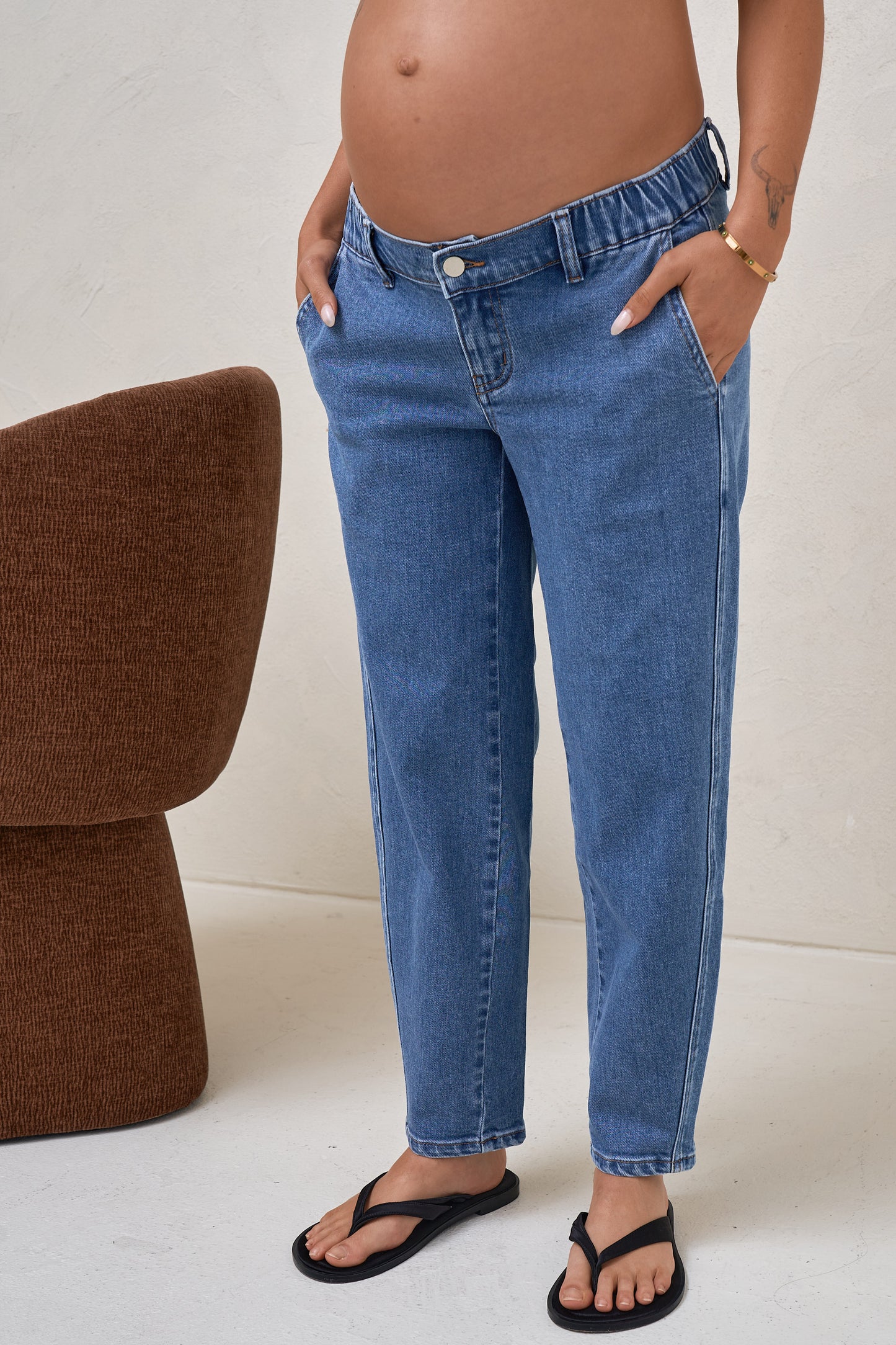 Bend The Rules Barrel Jean - Mid Blue