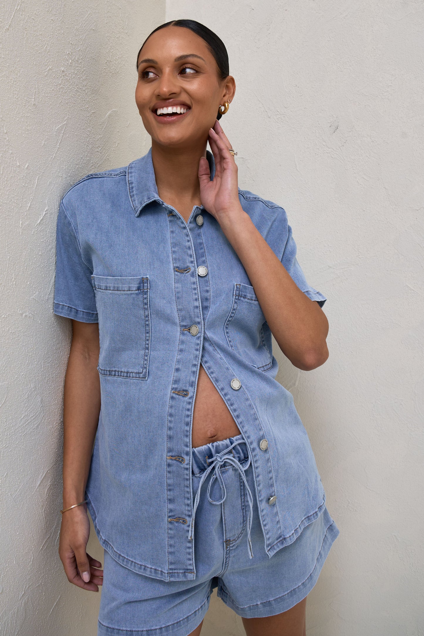 maternity-short-sleeve-denim-shirt-1