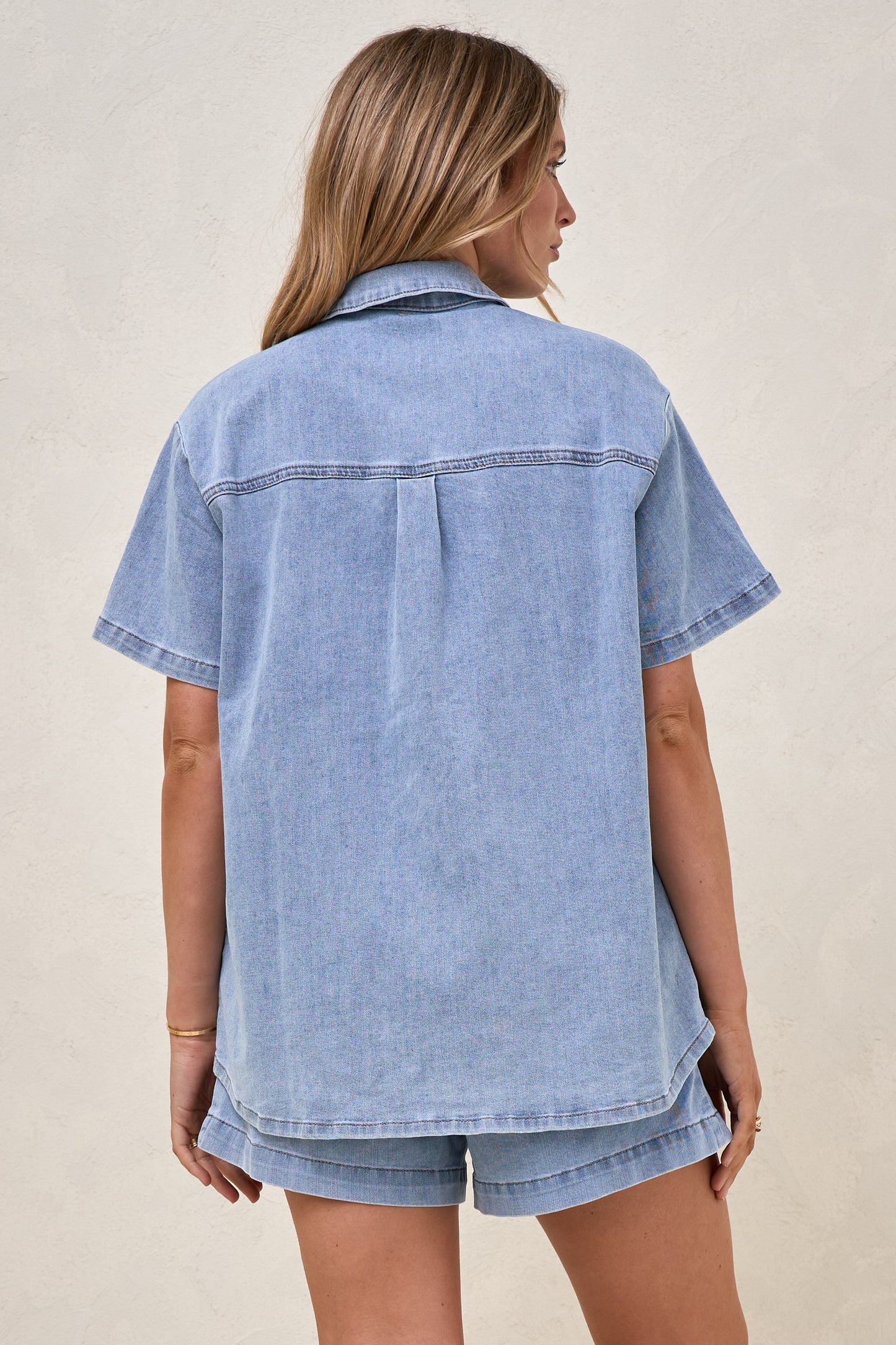 Frequent Short Sleeve Shirt - Light Blue