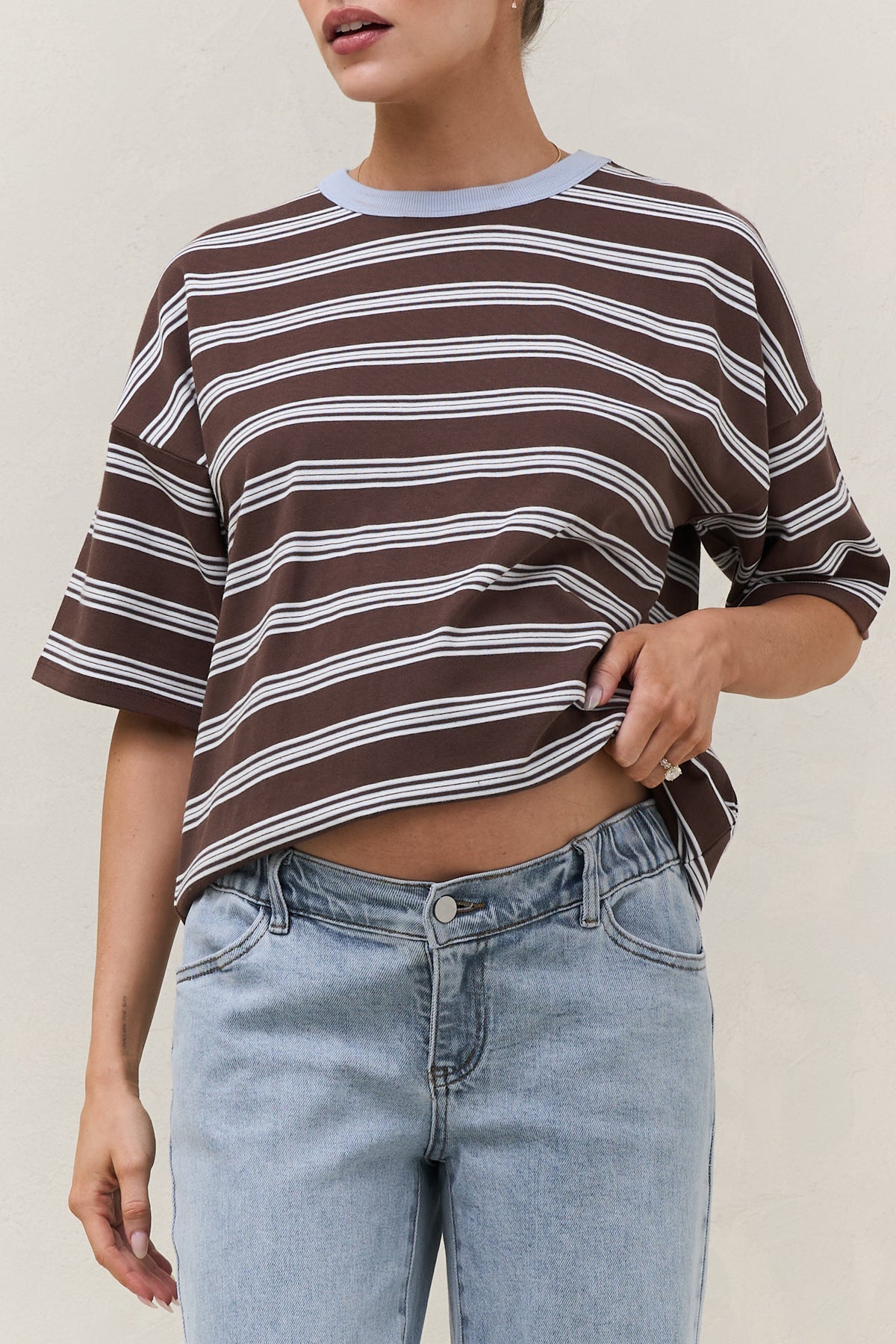 The Frame Tee - Choc