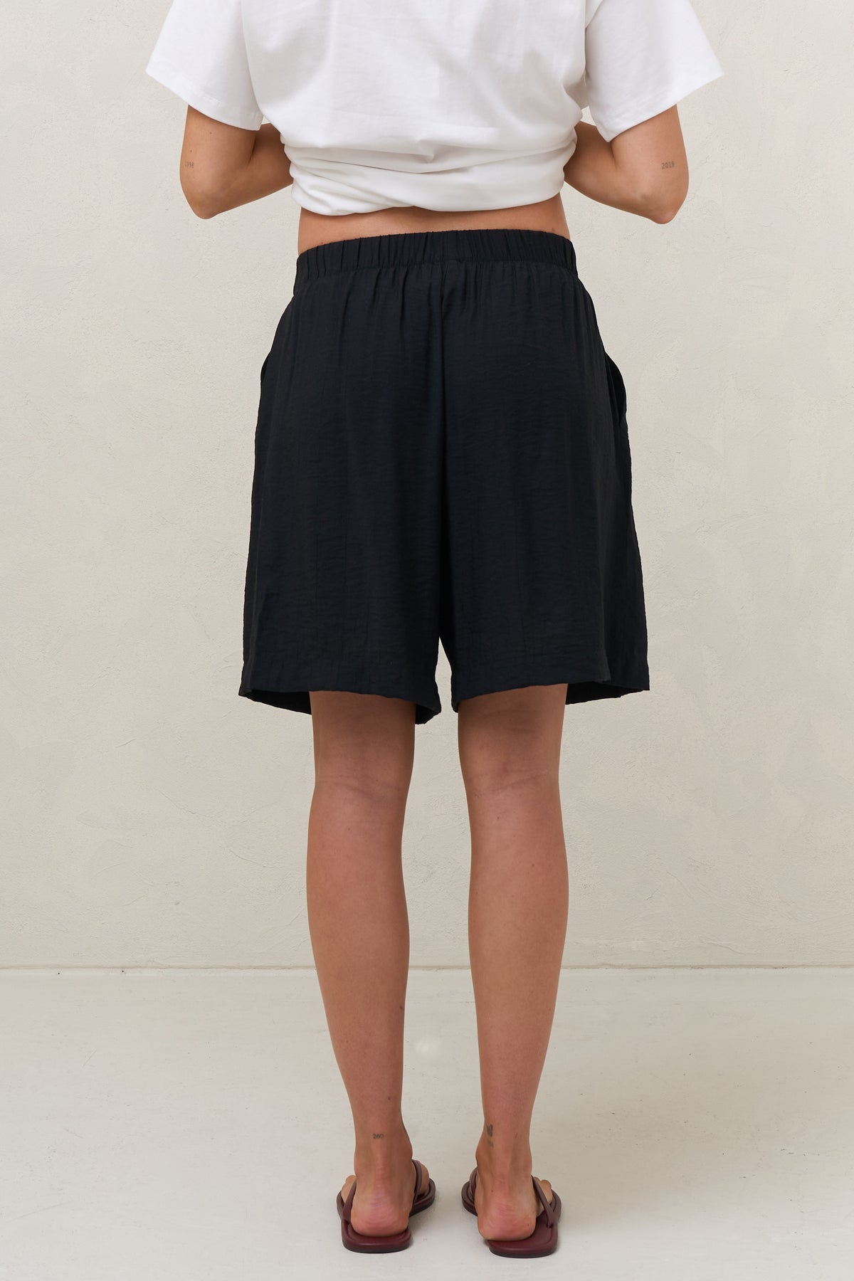 Hidden Agenda Short - Black