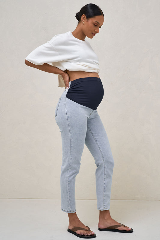 maternity-mum-jeans-2