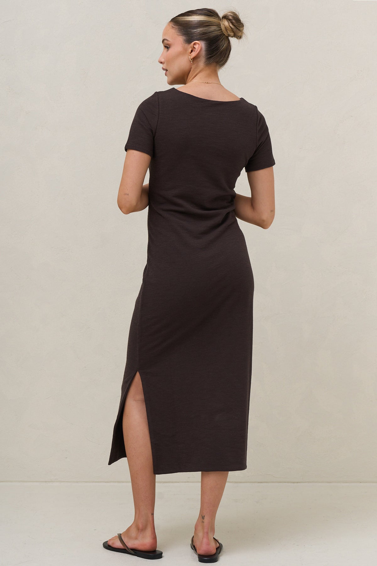 Epitome Short Sleeve Dress - Espresso
