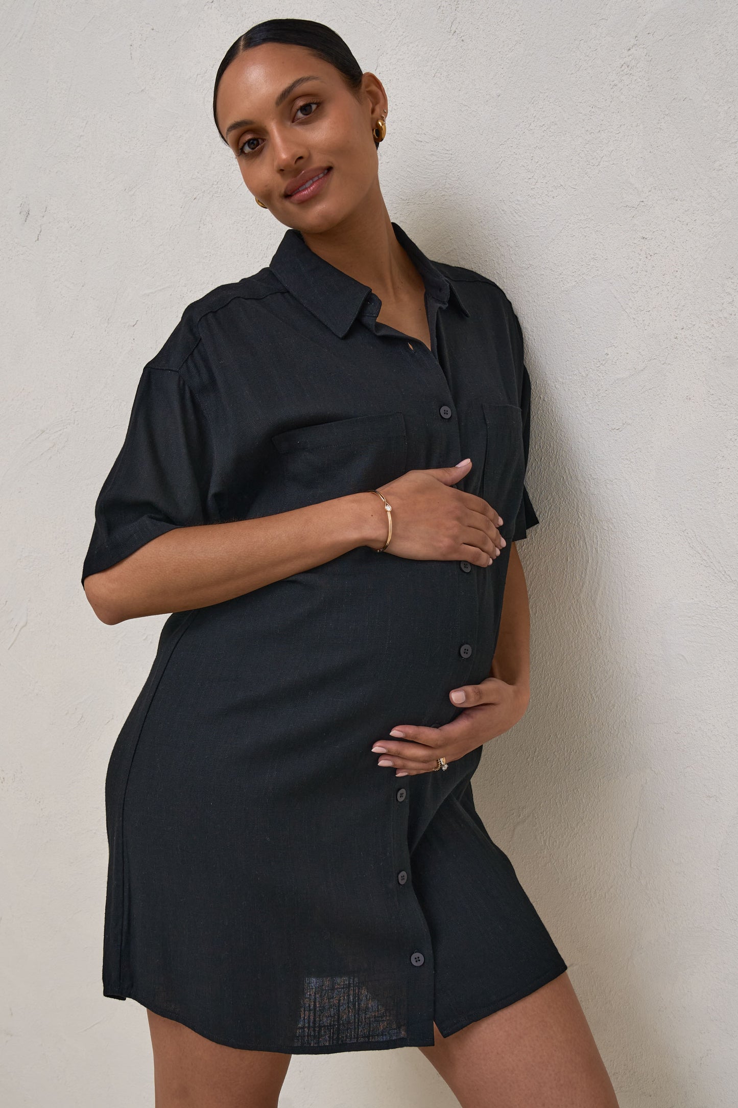 linen-birthing-gown-black-1