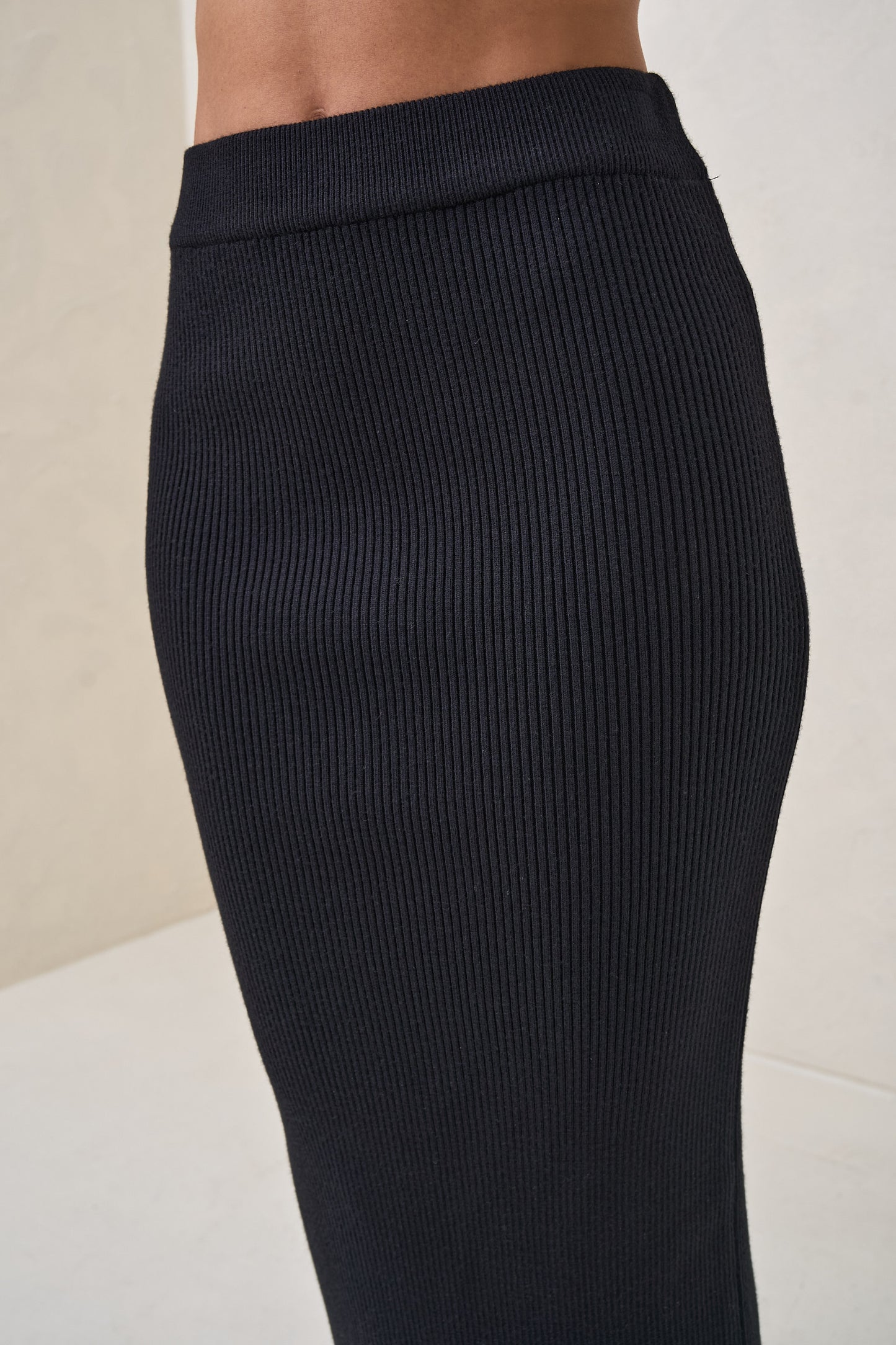 Serendipity Rib Skirt - Black