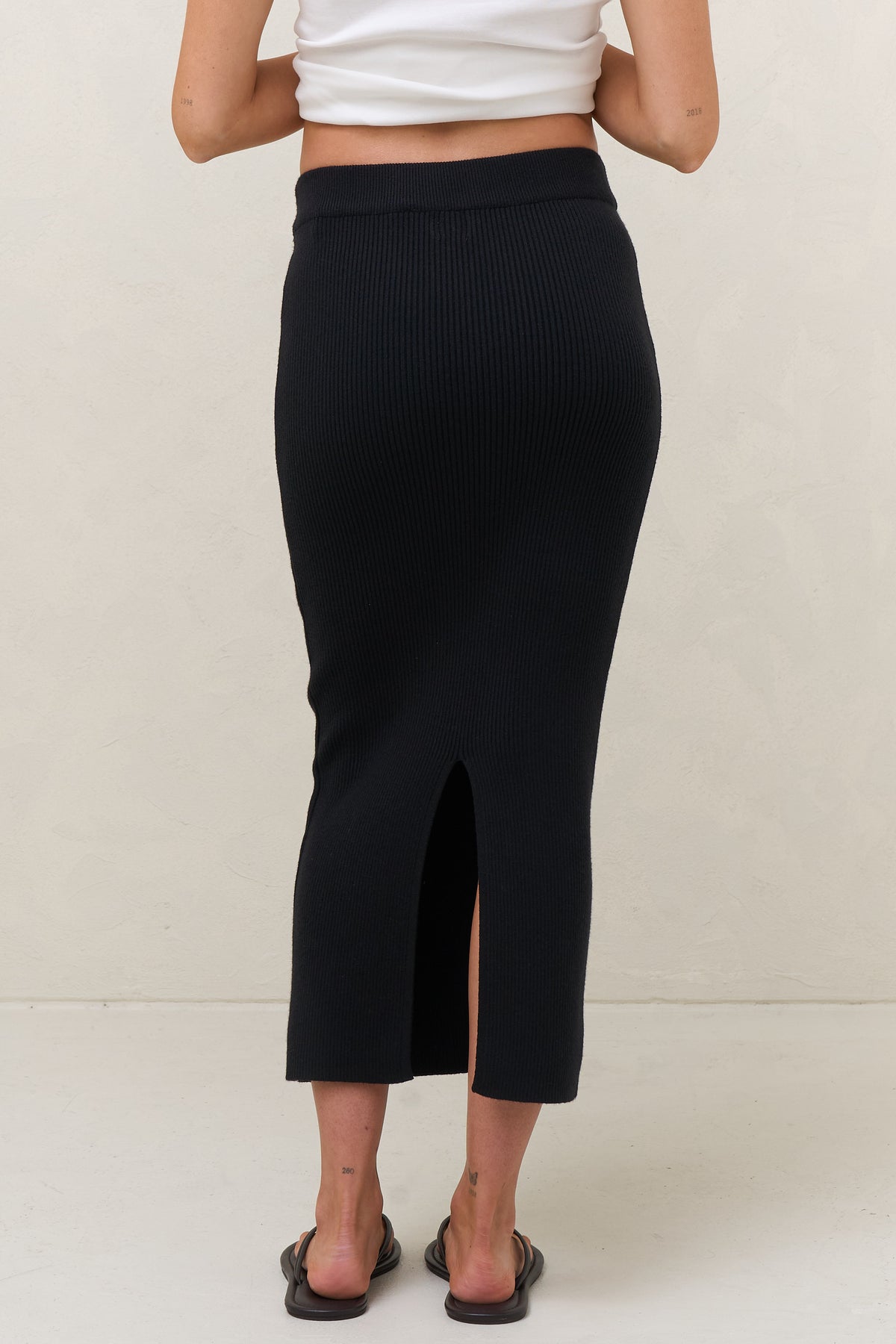 Serendipity Rib Skirt - Black