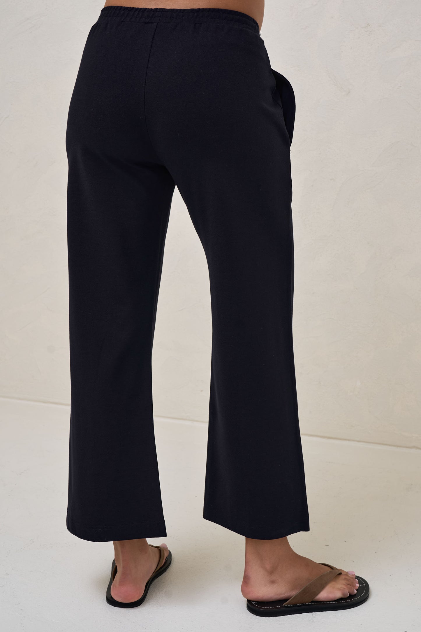 Crop Maternity Pants -3