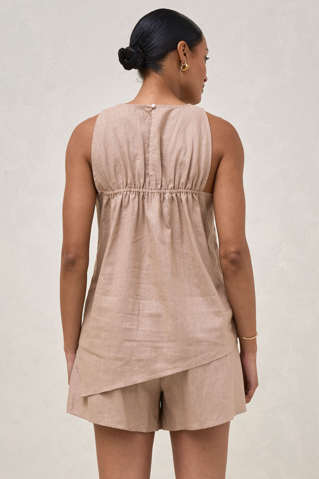 Timeless Linen Nursing Tank - Biscuit