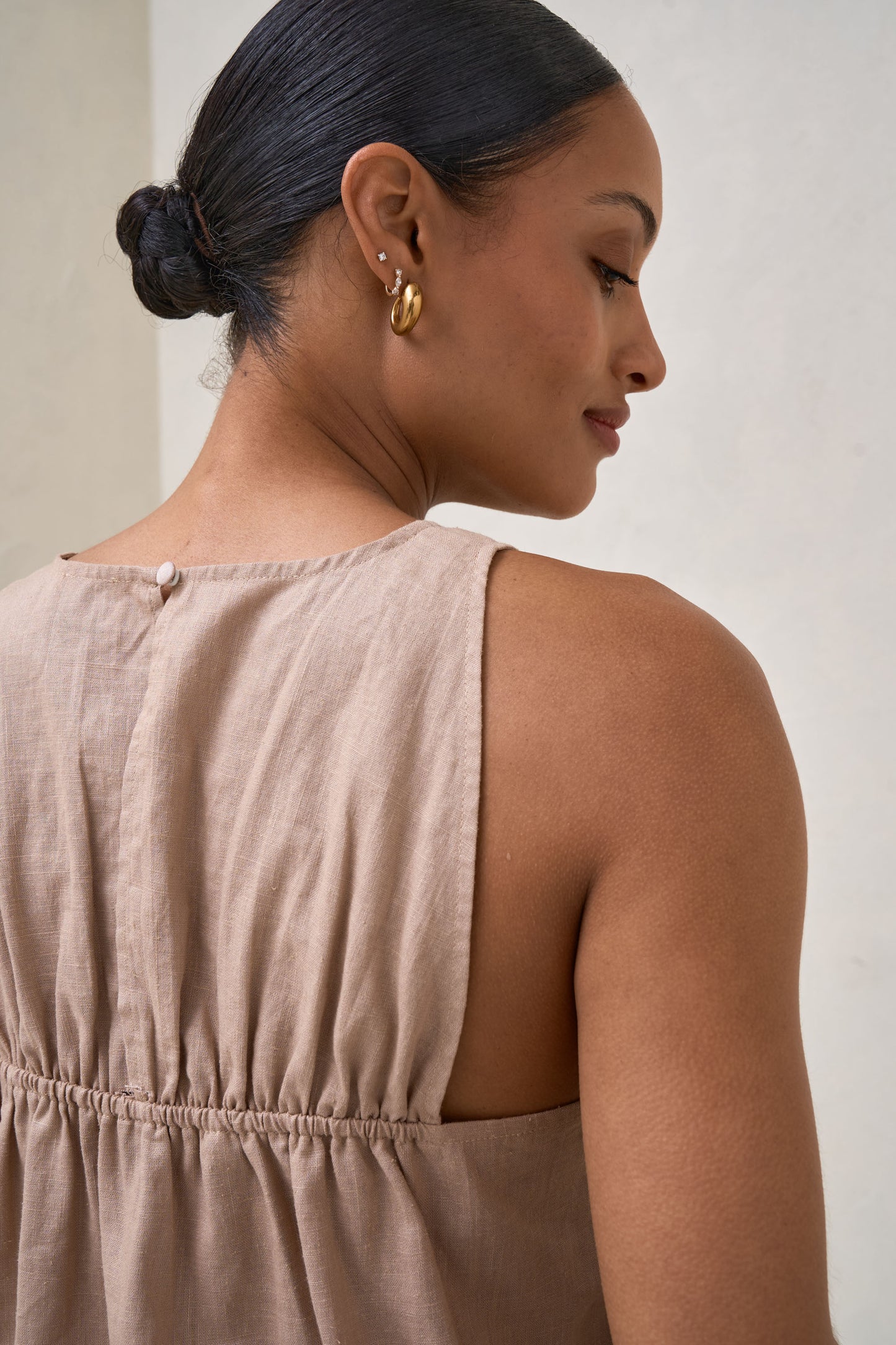 Timeless Linen Nursing Tank - Biscuit