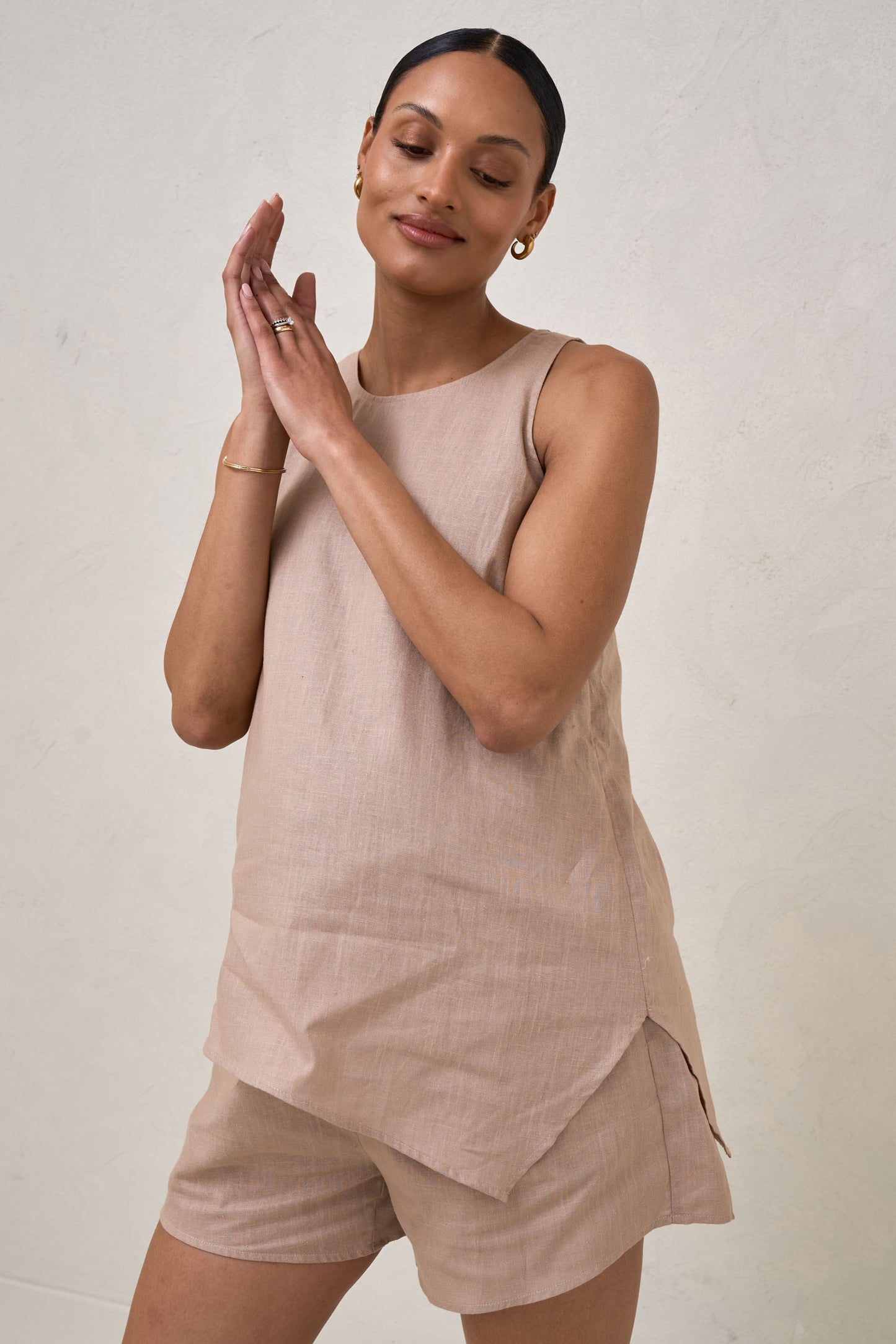 Timeless Linen Nursing Tank - Biscuit