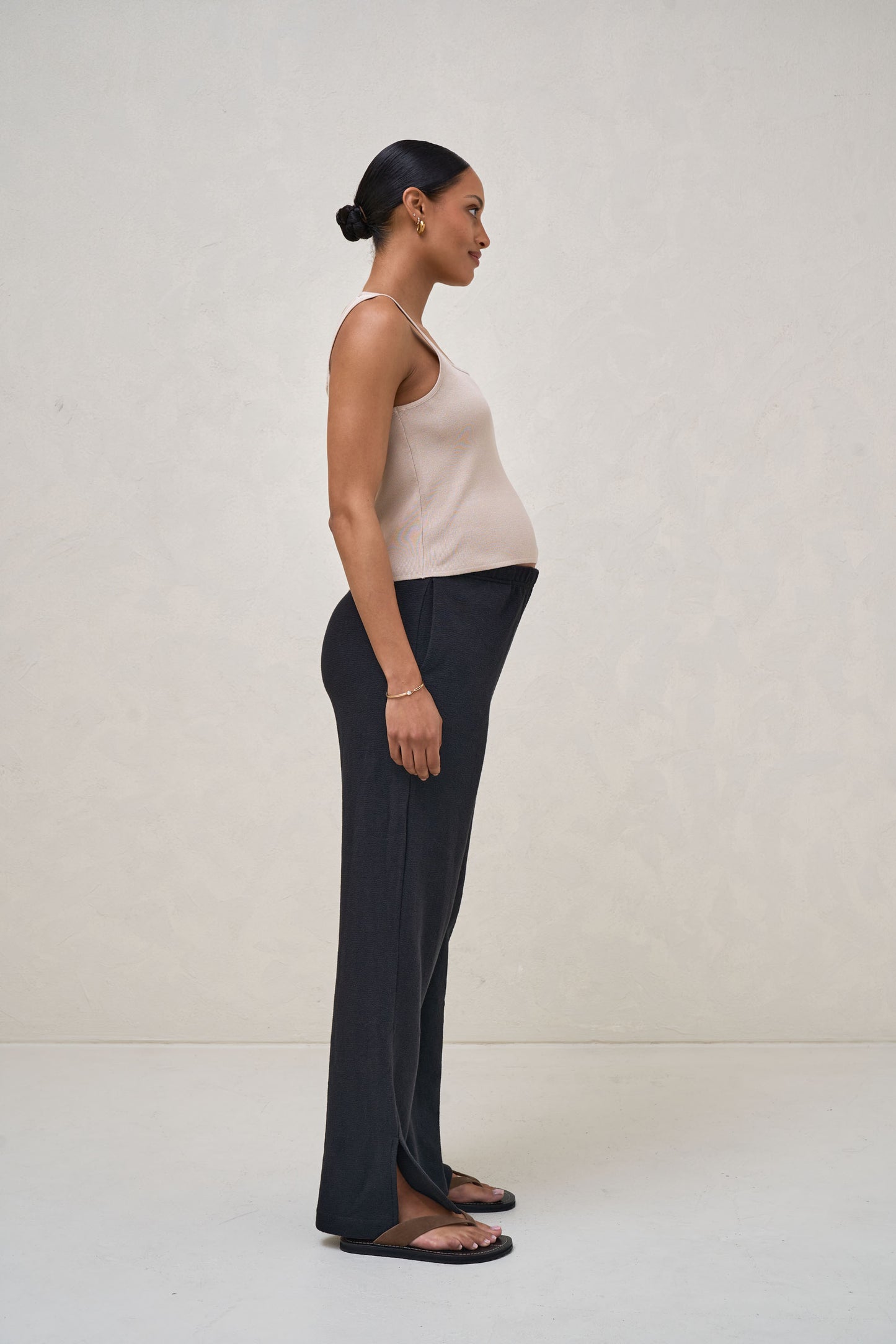 maternity crop -3