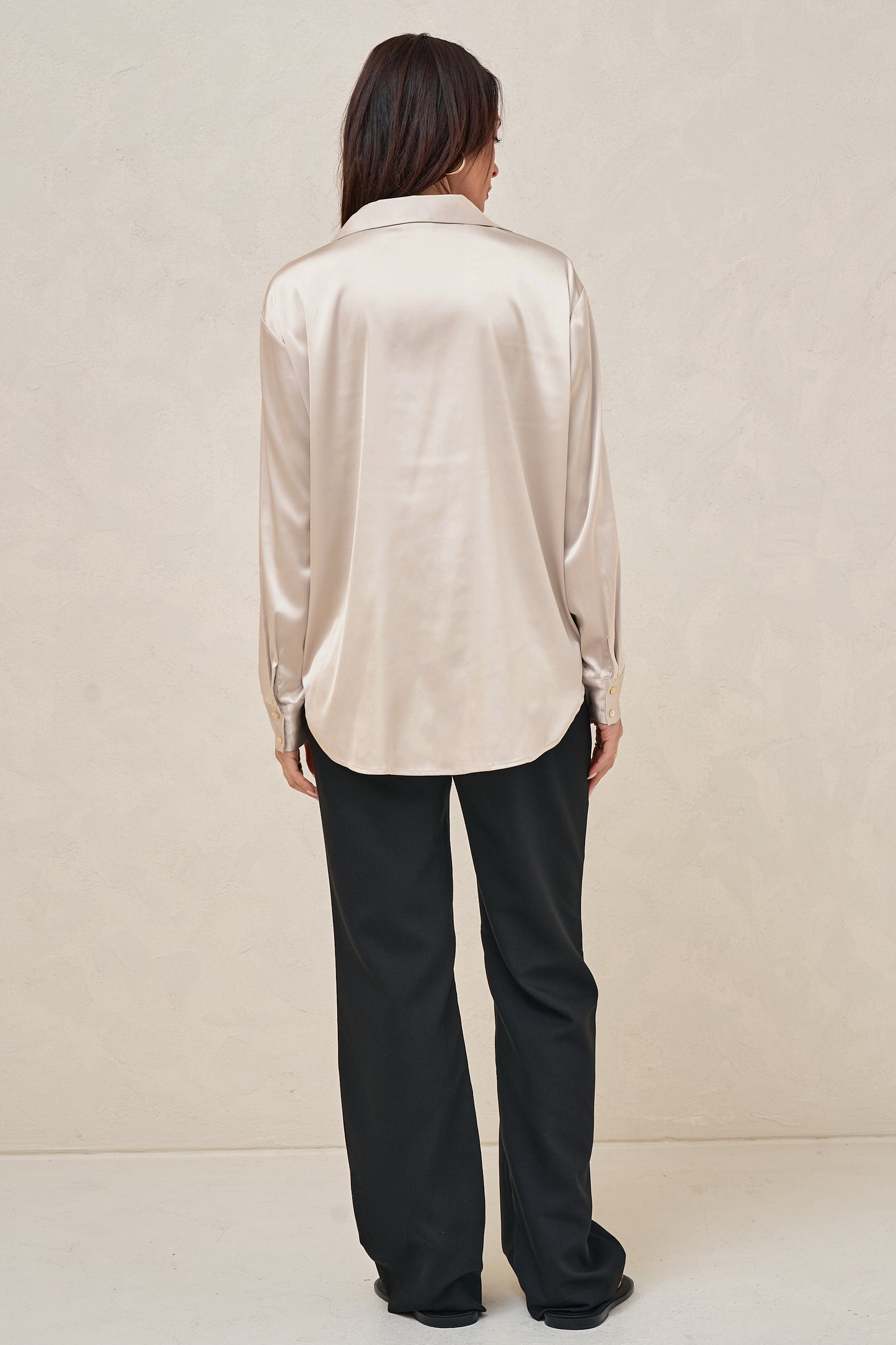 maternity-satin-shirt-4