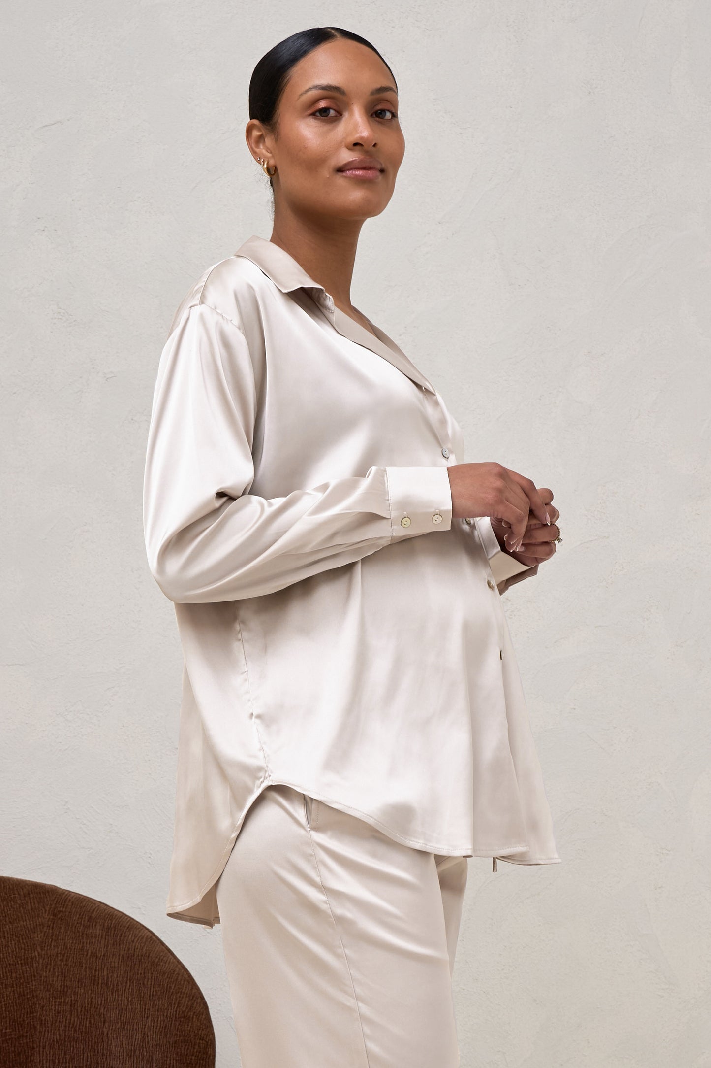 maternity-satin-shirt-2