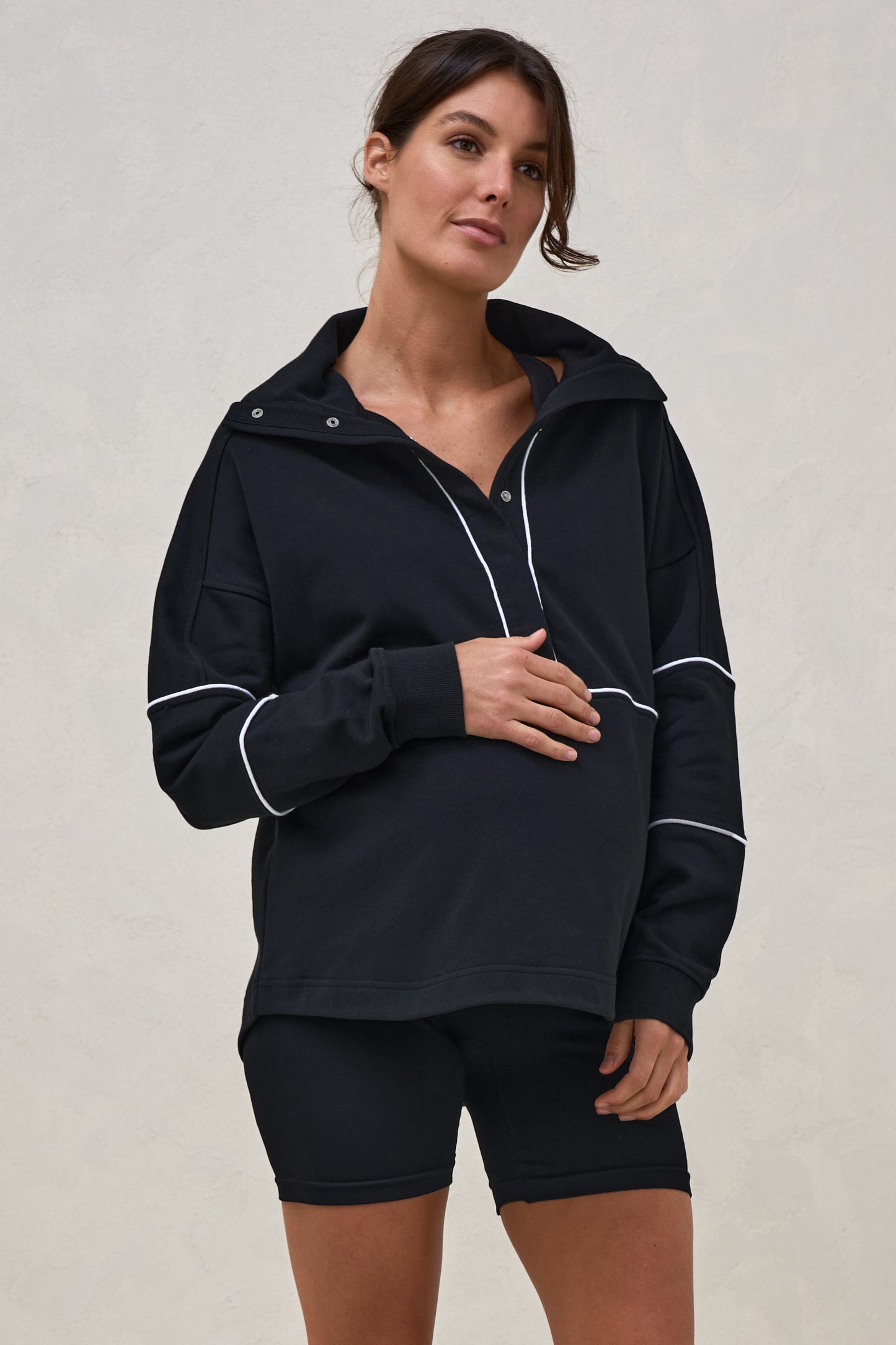 black-maternity-sweat-top-3