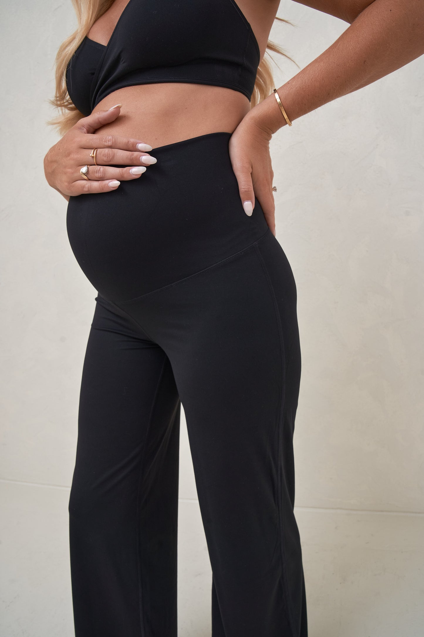 Bodybase Evolve Wide Leg Pant - Black