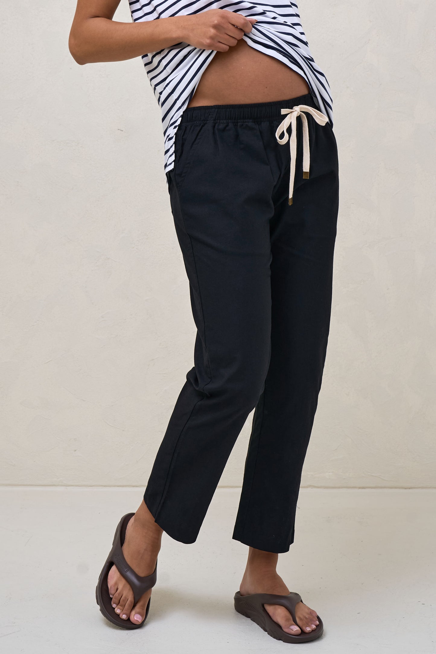 black-maternity-cotton-pant-5