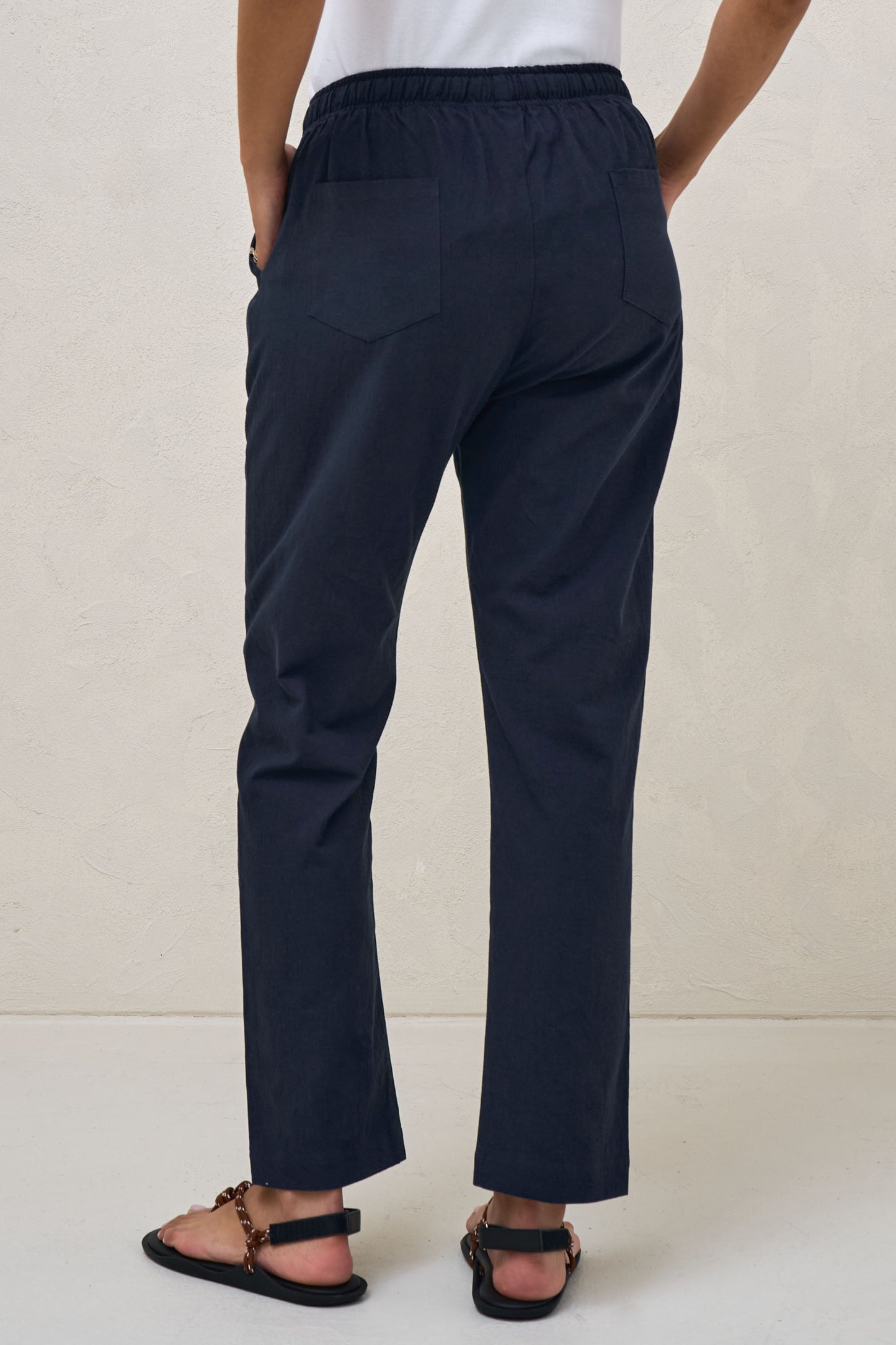 maternity-tapered-cotton-pant-3
