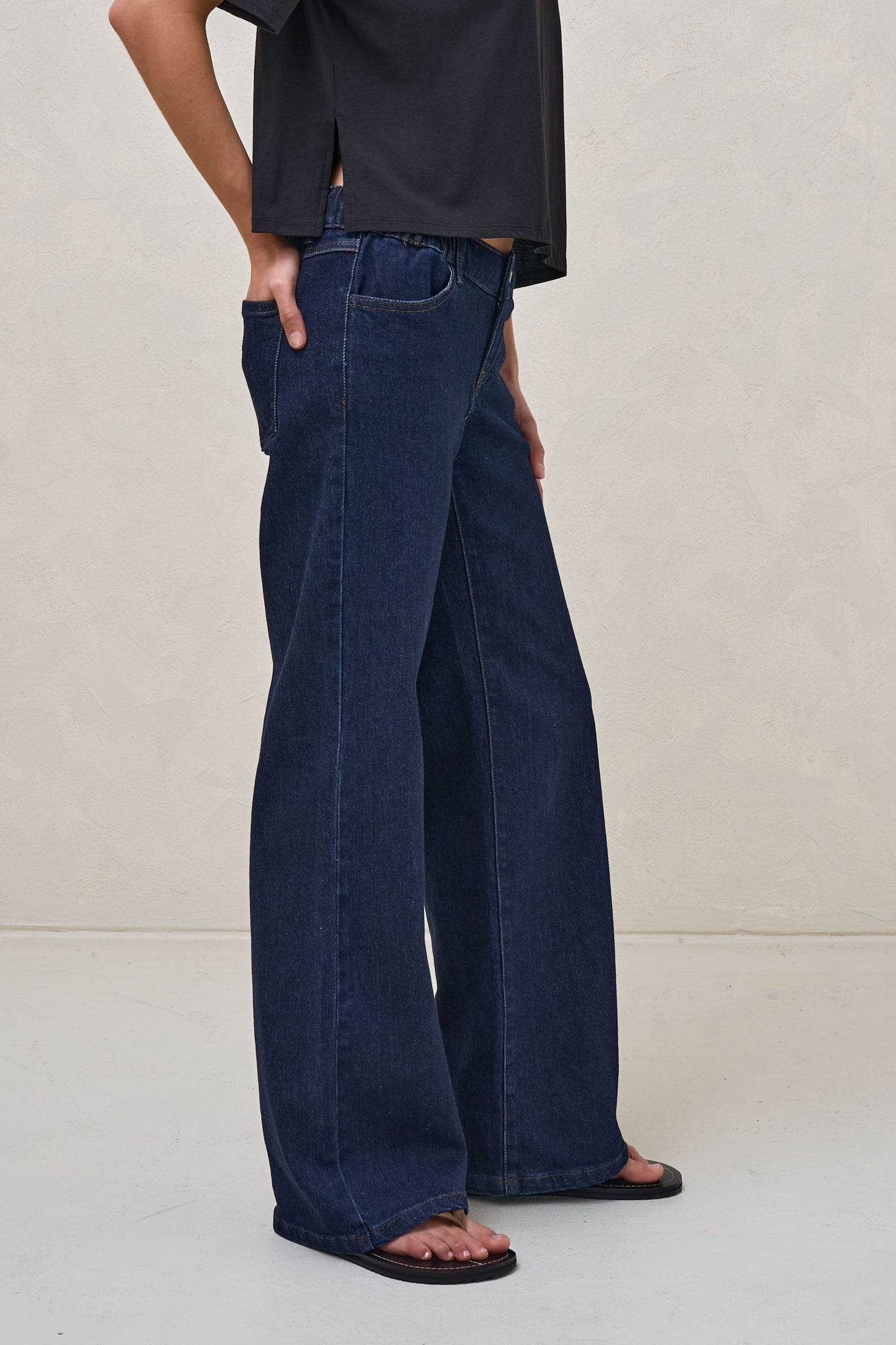 wide-leg-underbump-maternity-jean-8