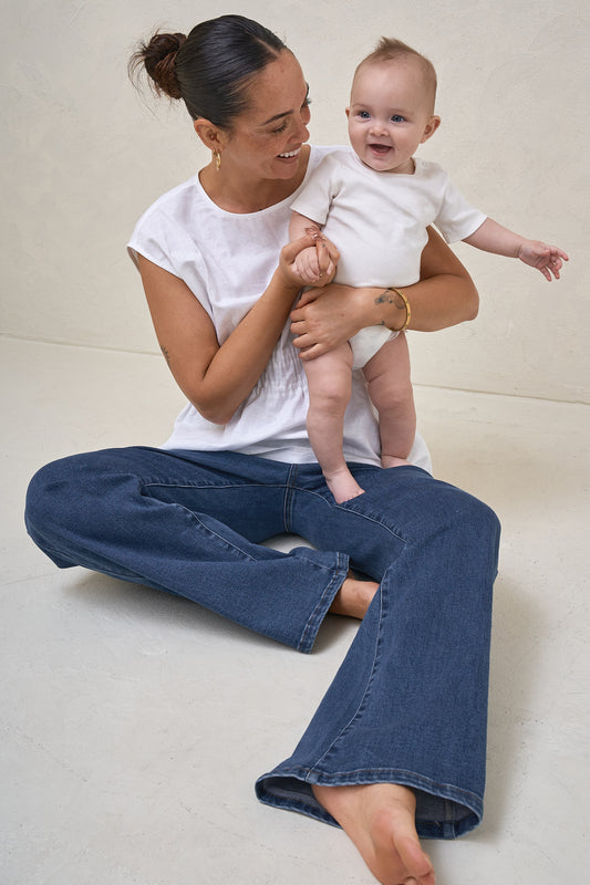 Day By Day Wide Leg Jeans - Washed Indigo