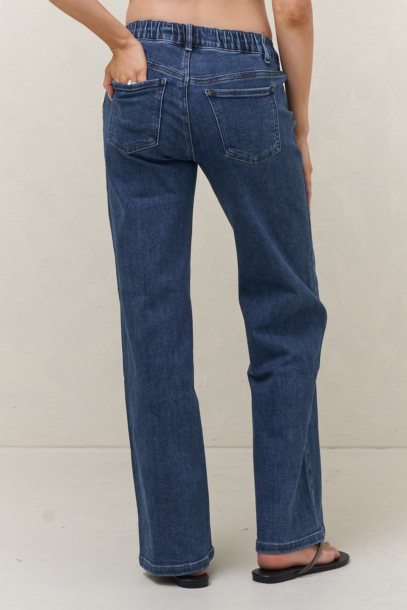 Day By Day Wide Leg Jeans - Washed Indigo