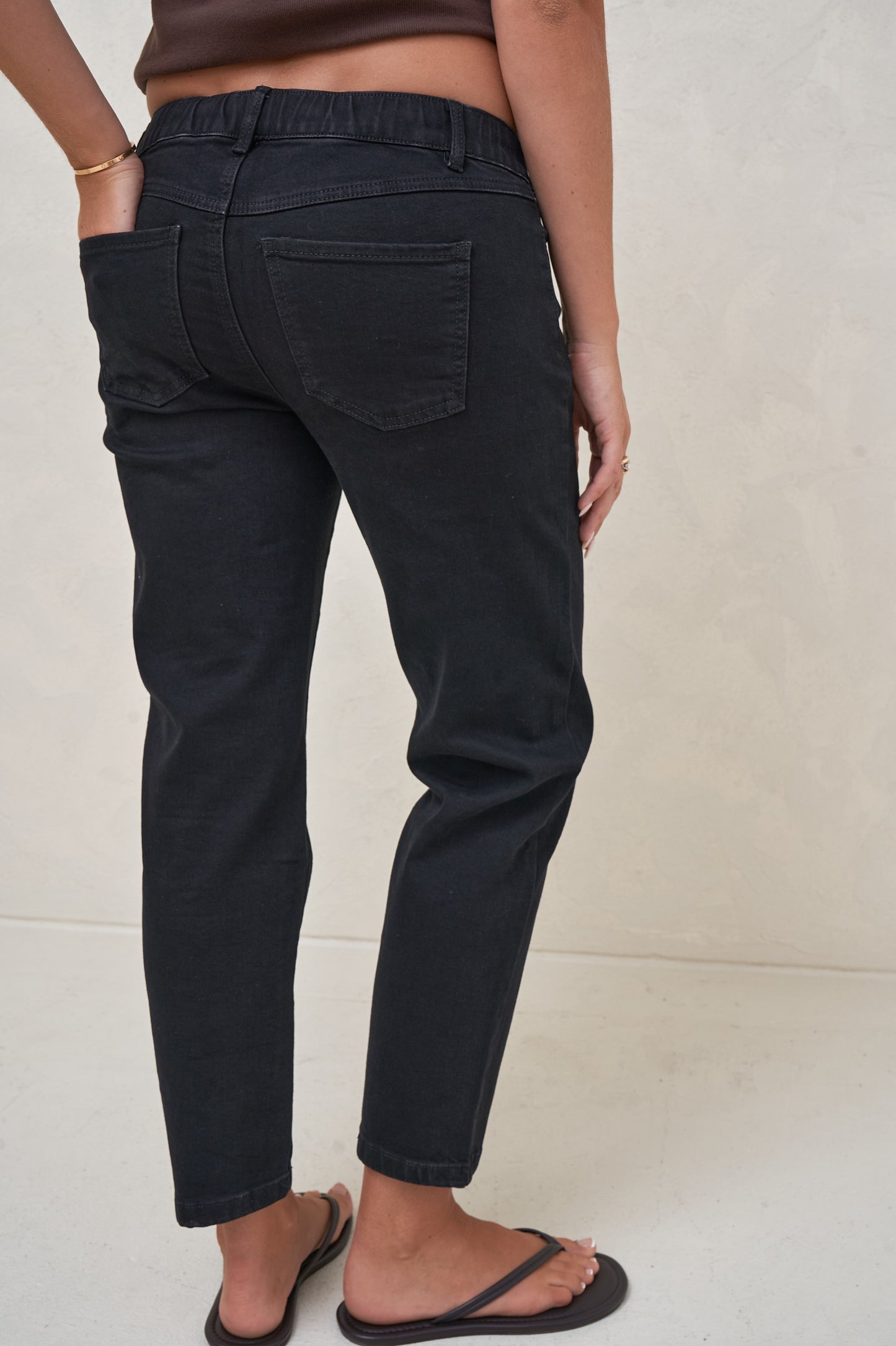 Small Talk Mum Jean - Washed Black
