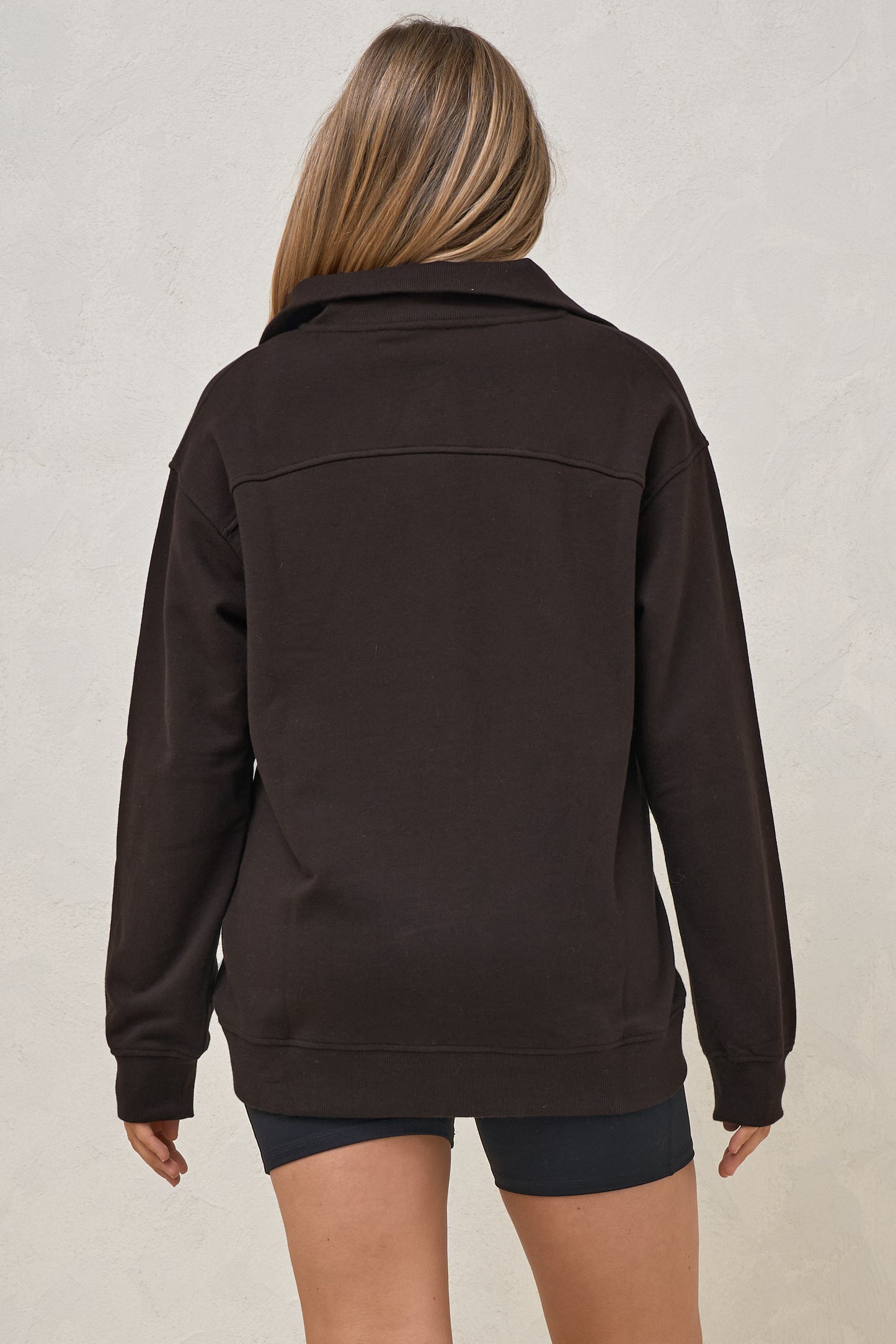 Settle In Snap Front Sweat - Chocolate