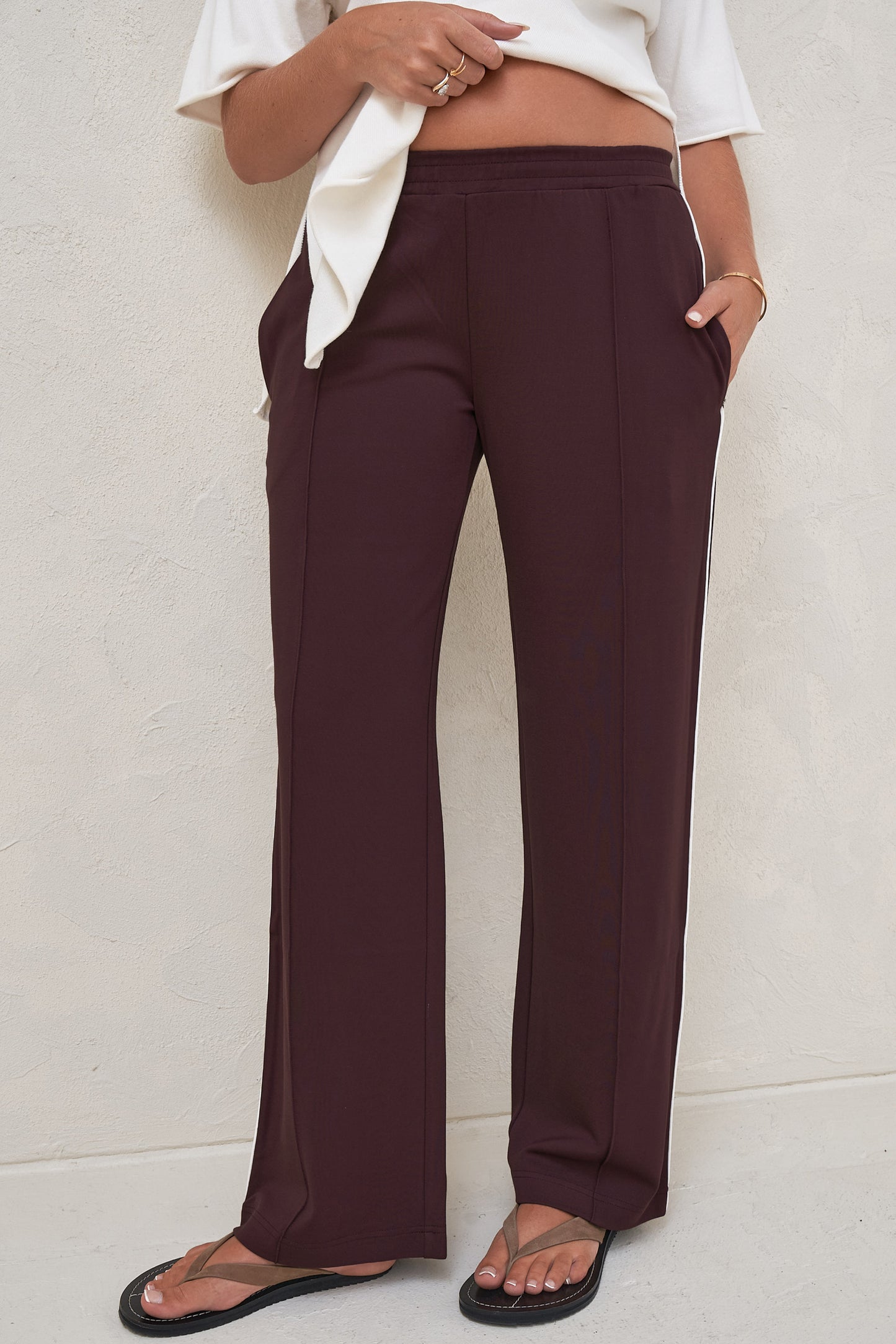 Baseline Trackpant - Burgundy